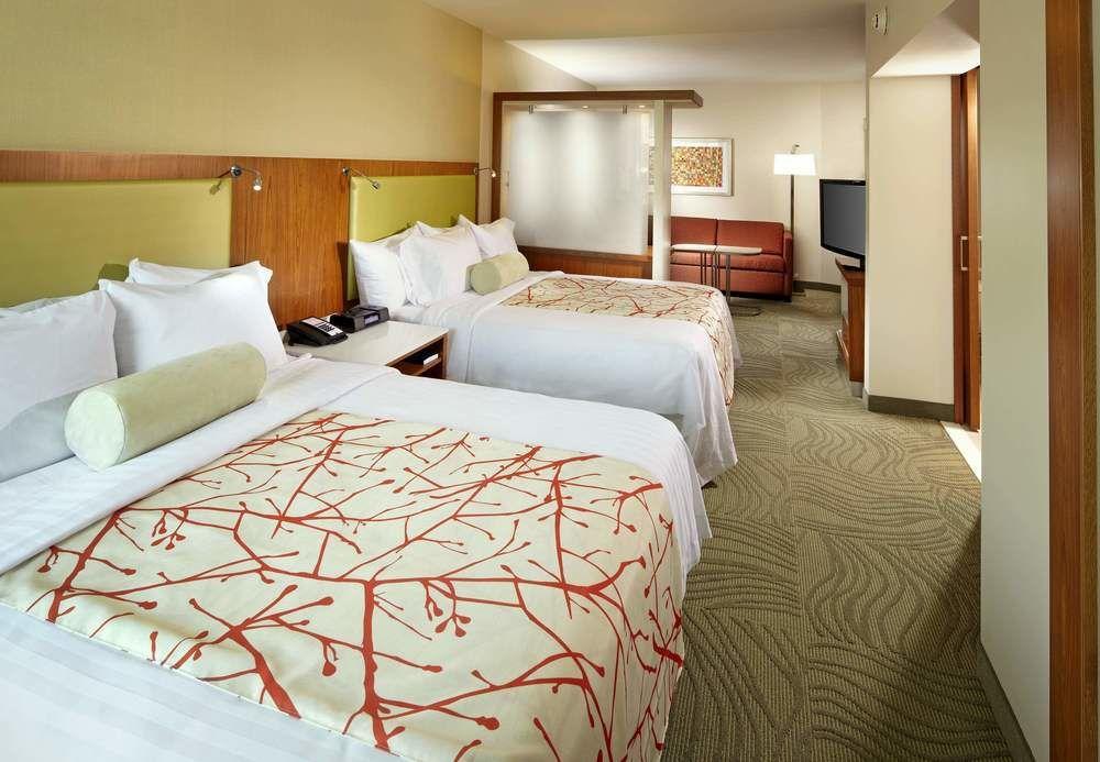 Springhill Suites By Marriott Columbus Osu Exterior photo