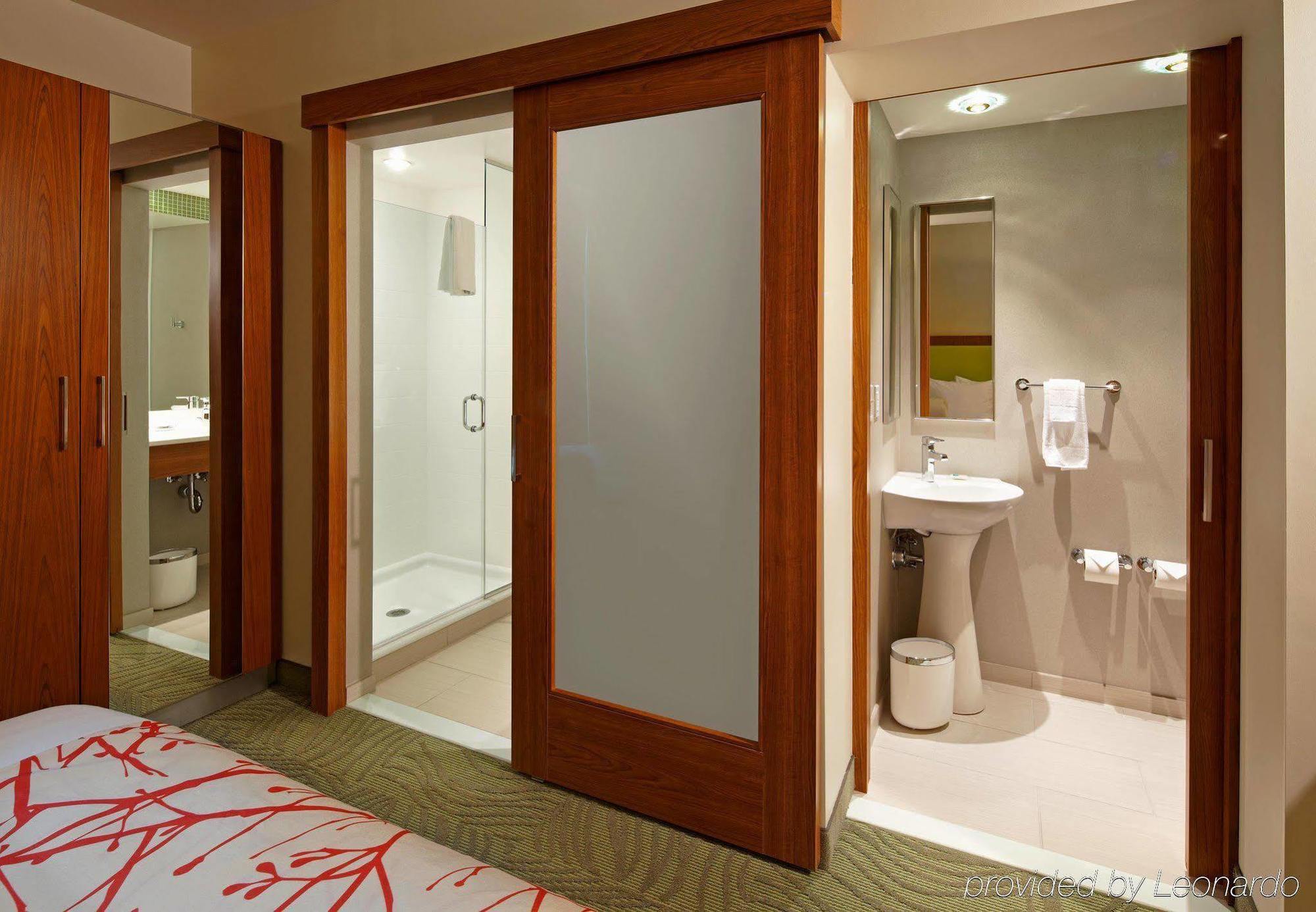 Springhill Suites By Marriott Columbus Osu Exterior photo